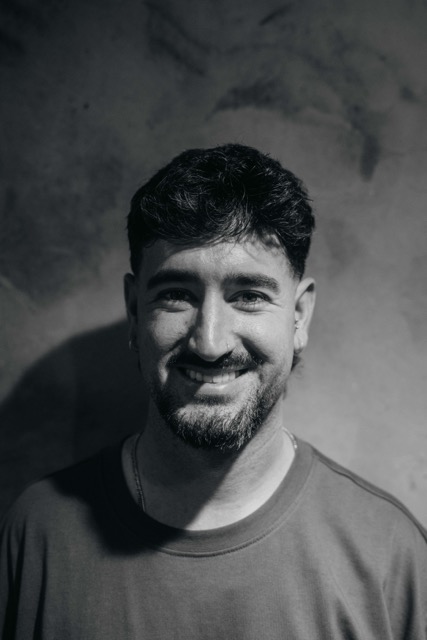 Raúl, barbero de La Barveria